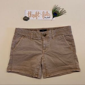 American Eagle khaki shorts